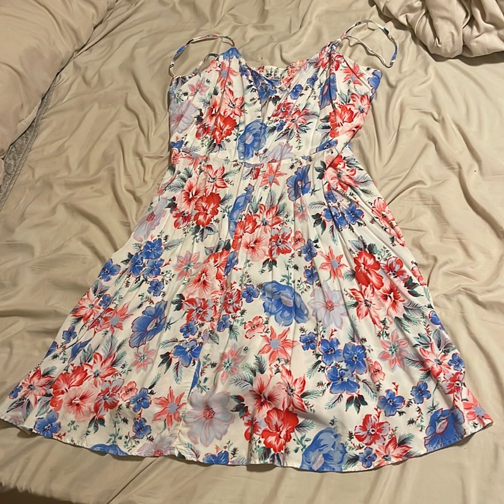 Cute dress